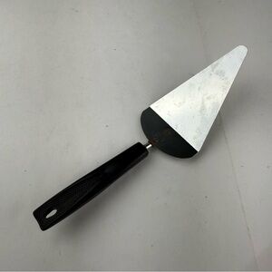 Vintage Ekco Pie Server Metal Black Handle Kitchen Utensil SEE ALL.